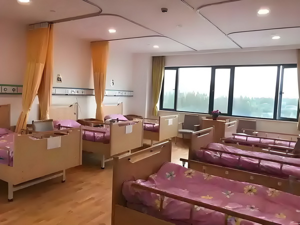 深圳户口怎么申请_这次被人民网“点名”的段奕宏，暴露真实处境，原来徐峥说的没错 这次被人民真实处境