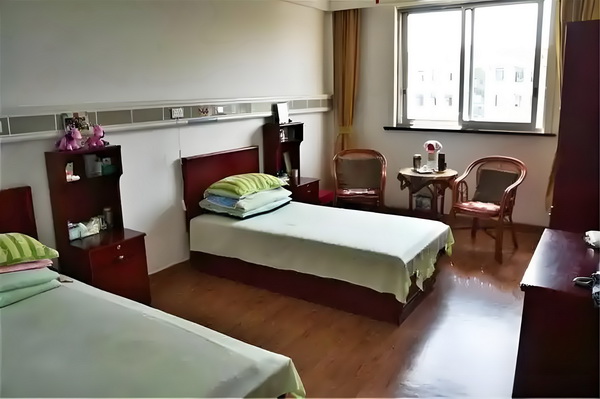 深圳本科生入户积分_女人老了，走不动了，这2件事最好守口如瓶，这才是真聪明 线城行列准一入了也进市的