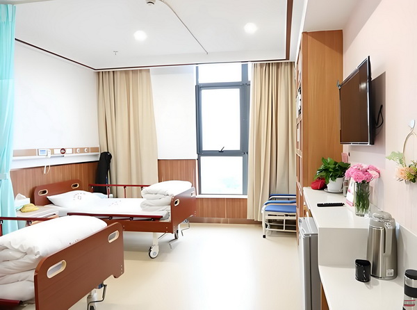 咨询深圳入户服务电话_宗馥莉挽救娃哈哈唯一的方法是认了杜建英二妈和异母弟妹？ 这车吗人驾难道是无驶的